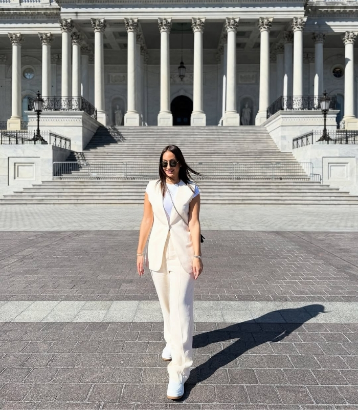Thăm Nhà Trắng và Điện Capitol. Ảnh: missmariaalexandra