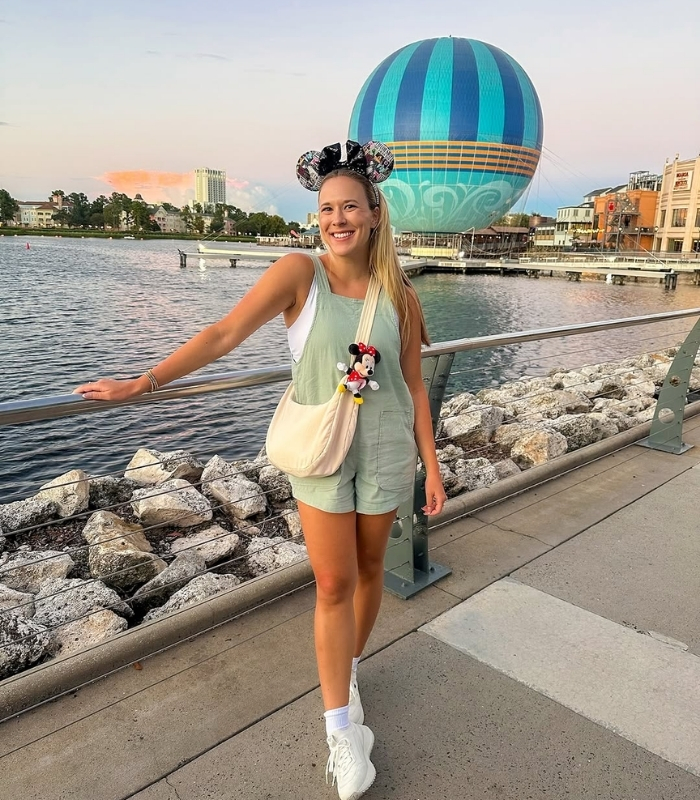 Disney Springs trung tâm mua sắm và giải trí. Ảnh: erickareder