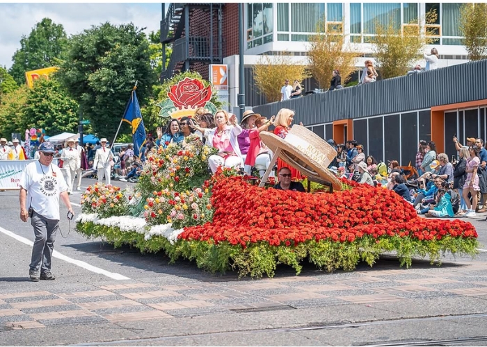 Kinh nghiệm đi lễ hội hoa hồng Portland. Ảnh: silvershuhao