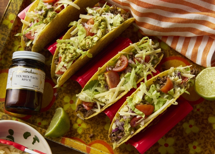 Tex-Mex các món lai như bánh taco. Ảnh: Gewurzhaus