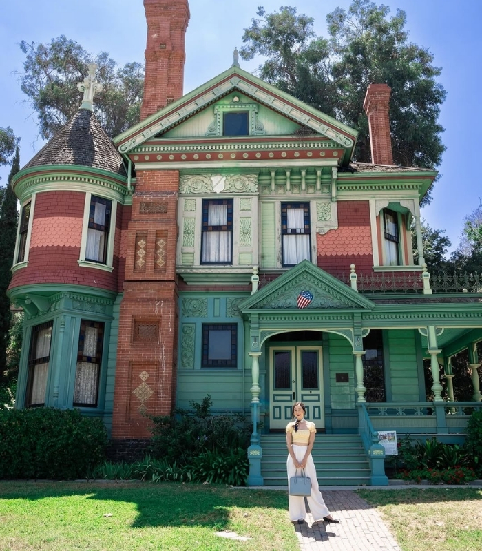 Heritage Square. Ảnh: jordangassner