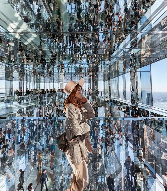 Phòng gương AIR. Ảnh: one_vanderbilt