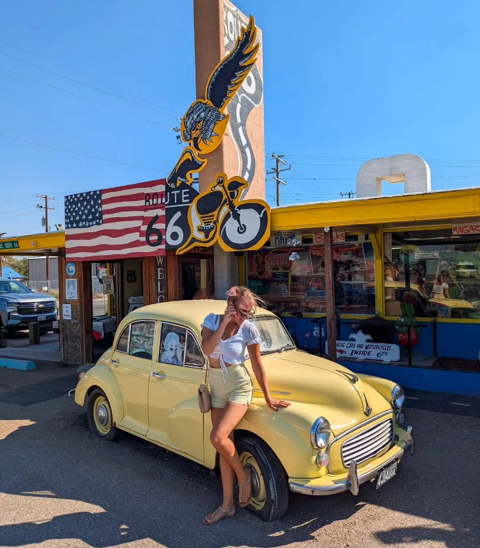 Seligman, Arizona. Ảnh: voyagesurlacomete