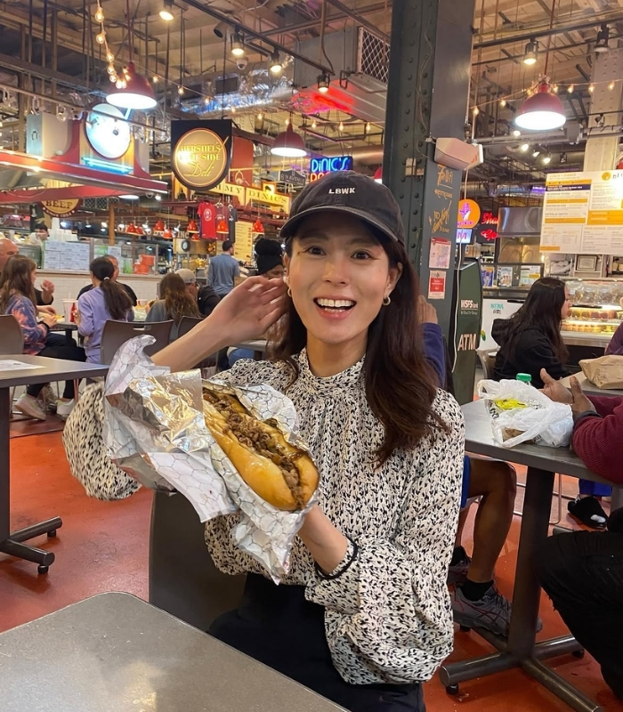 Reading Terminal Market. Ảnh: izawaaiha
