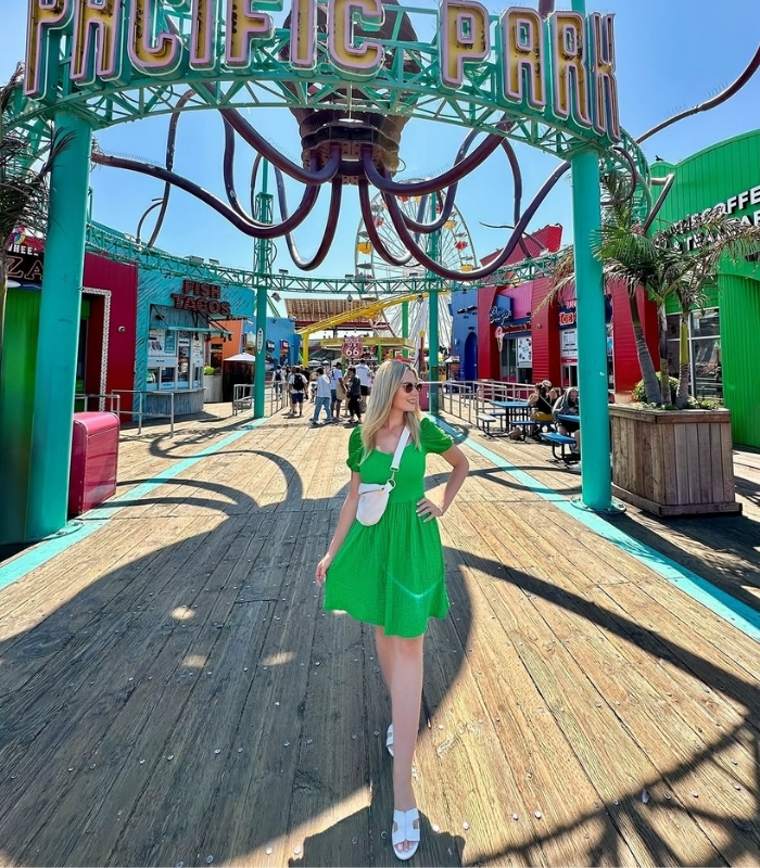 Santa Monica Place. Ảnh: lisa.loves.travel