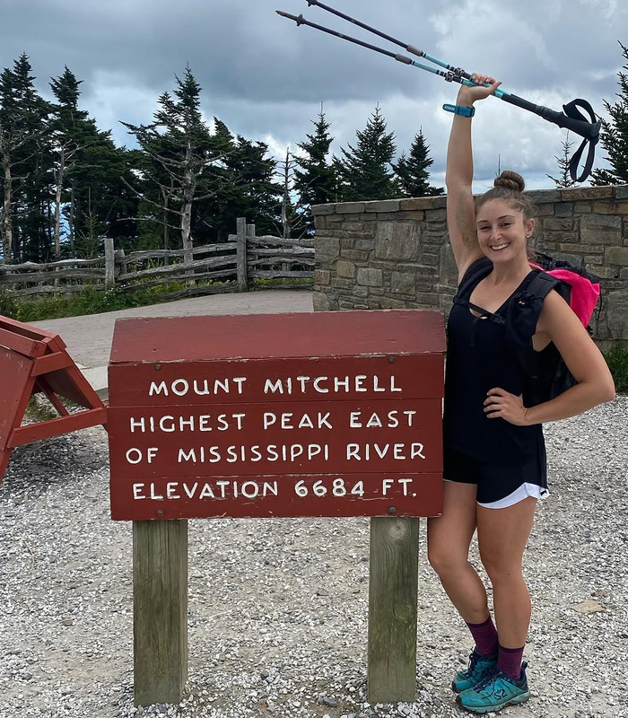 Mount Mitchell. Ảnh: jessikaapoppe