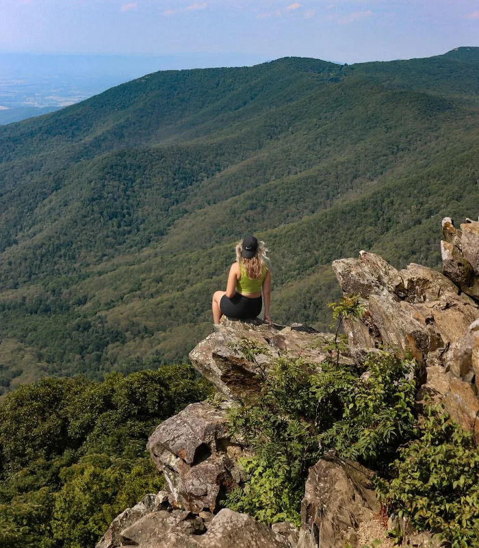 Bearfence Mountain. Ảnh: sightseeingsenorita