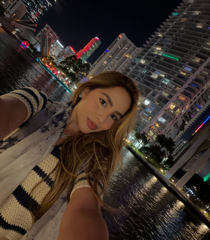 Thưởng thức nightlife của Miami. Ảnh: mariabeatrizmattos
