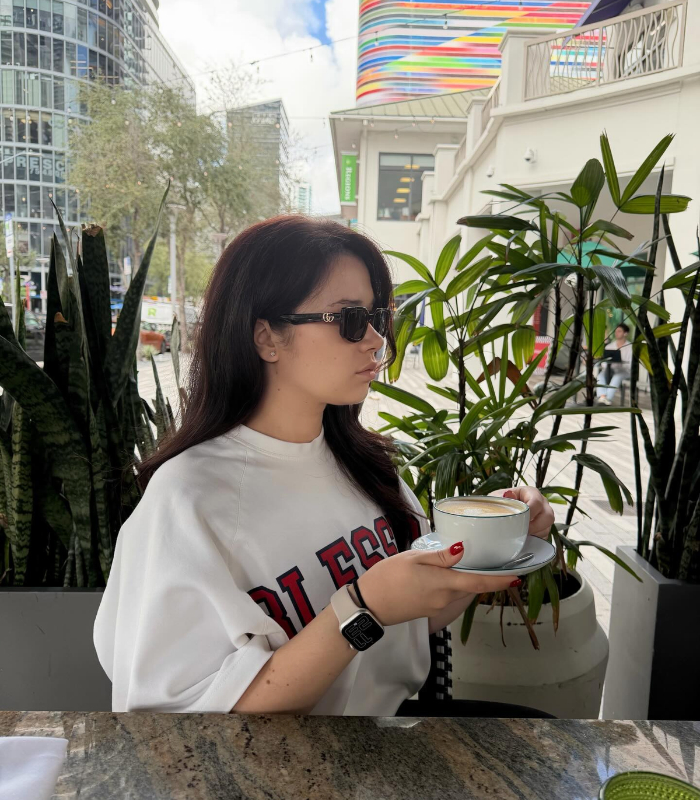Thưởng thức ẩm thực tại các nhà hàng nổi tiếng. Ảnh: lillsolncevaa